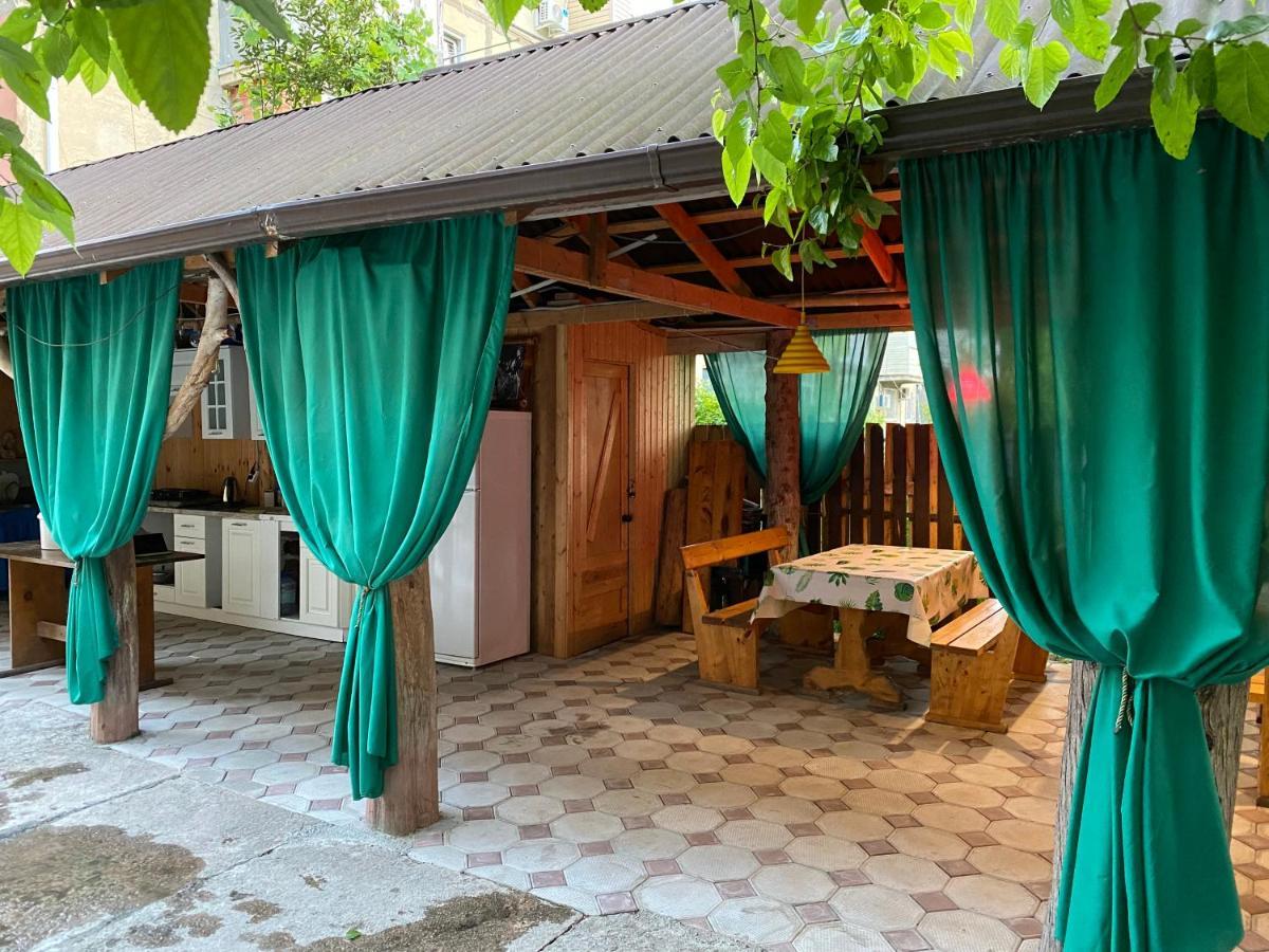 Sun Hotel Guest House Πιτσούντα Εξωτερικό φωτογραφία