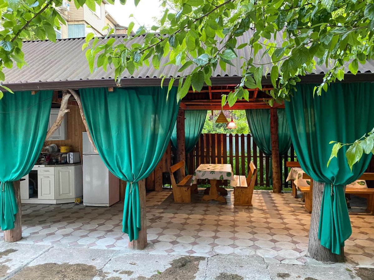 Sun Hotel Guest House Πιτσούντα Εξωτερικό φωτογραφία